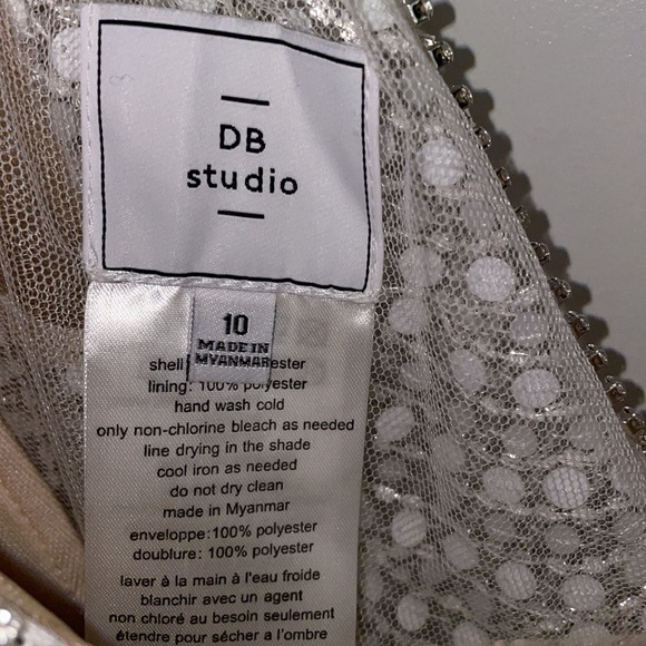 David’s Bridal 2 Piece Wedding Dress 10/12 - Picture 4 of 14